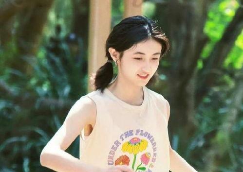 刘大锤最新爆料白敬亭宋轶原视频,白敬亭宋轶幕后原视频曝光,真相令人震惊! 第2张 刘大锤最新爆料白敬亭宋轶原视频,白敬亭宋轶幕后原视频曝光,真相令人震惊! 第2张